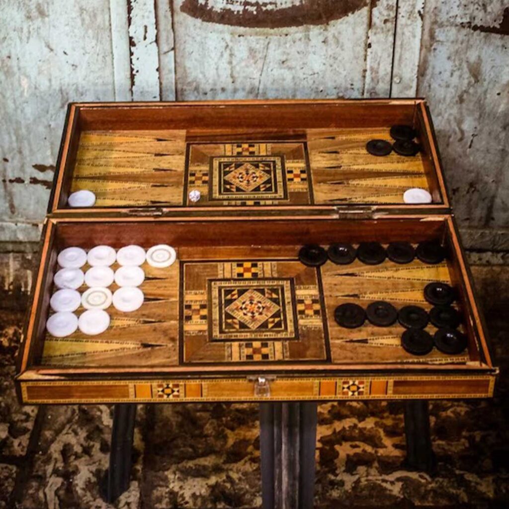 تخته نرد آنلاین شرطی