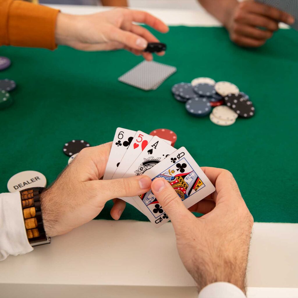 ۴ روش برای پنهان کردن روش‌های سودجویانه در بازی بلک‌جک